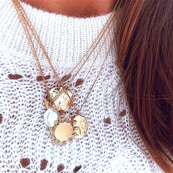 ⚜️[𝟯/$𝟮𝟴]⚜️4 Layered Gold Statement Choker NEW - Picture 9 of 9